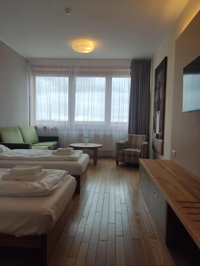 Hotel Madl Velke Bilovice Exterior photo